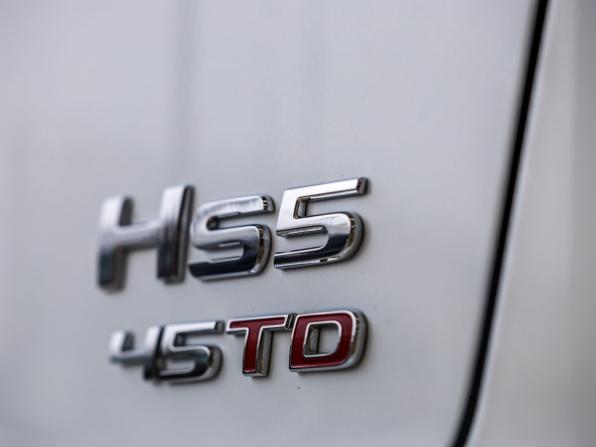 Hongqi HS5 I Рестайлинг с пробегом 2025 года, цена 4 360 000 рублей, 9 км, внедорожник, Автокод Объявления