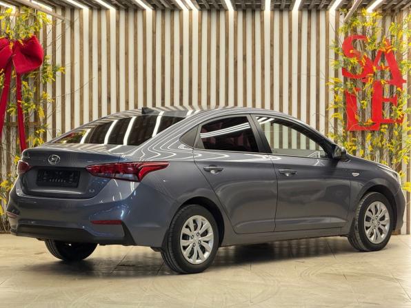 Hyundai Solaris II с пробегом 2017 года, цена 1 155 000 рублей, 92000 км, седан, Автокод Объявления