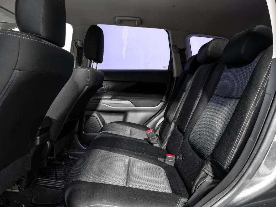 Mitsubishi Outlander III Рестайлинг 3 Санкт-Петербург  - изображение 12