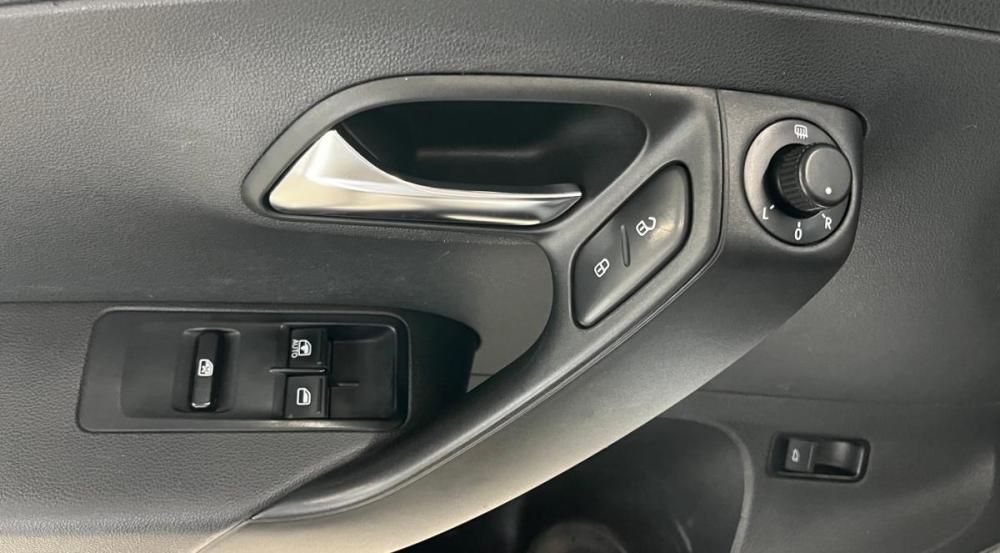 Volkswagen Polo V Рестайлинг Уфа  - изображение 14