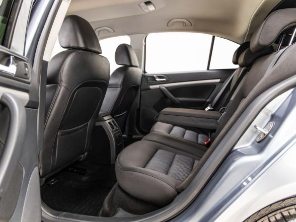 Skoda Octavia II (A5) Рестайлинг с пробегом 2012 года, цена 1 048 000 рублей, 161221 км, лифтбек, Автокод Объявления