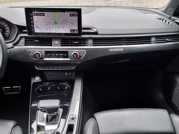 Audi A4 V (B9) Рестайлинг с пробегом 2019 года, цена 4 300 000 рублей, 124740 км, универсал, Автокод Объявления