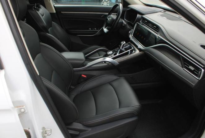 Geely Atlas Pro с пробегом 2024 года, цена 2 045 000 рублей, 77604 км, внедорожник, Автокод Объявления