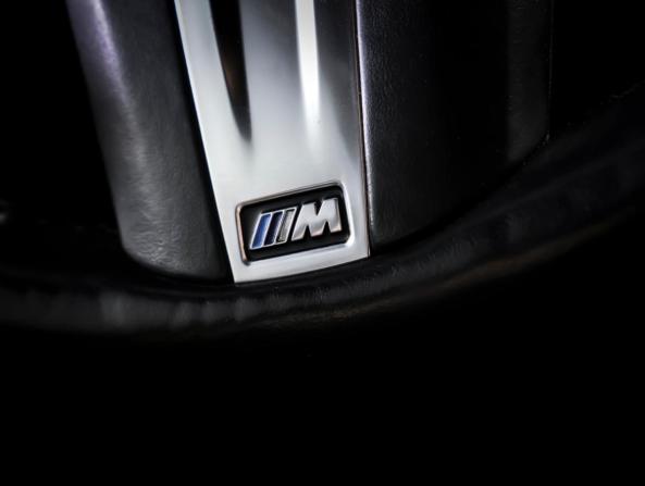 BMW 3 серии VII (G2x) с пробегом 2021 года, цена 3 300 000 рублей, 127054 км, седан, Автокод Объявления