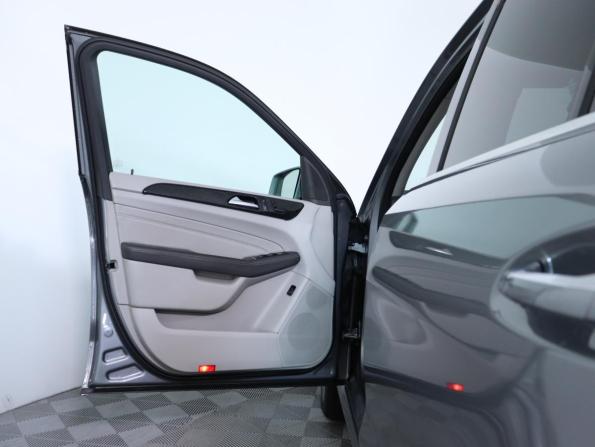 Mercedes-Benz M-Класс III (W166) с пробегом 2012 года, цена 2 248 790 рублей, 211105 км, внедорожник, Автокод Объявления