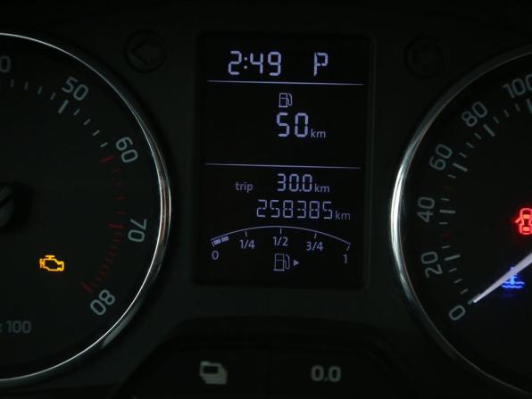 Skoda Rapid I с пробегом 2014 года, цена 683 000 рублей, 258000 км, лифтбек, Автокод Объявления