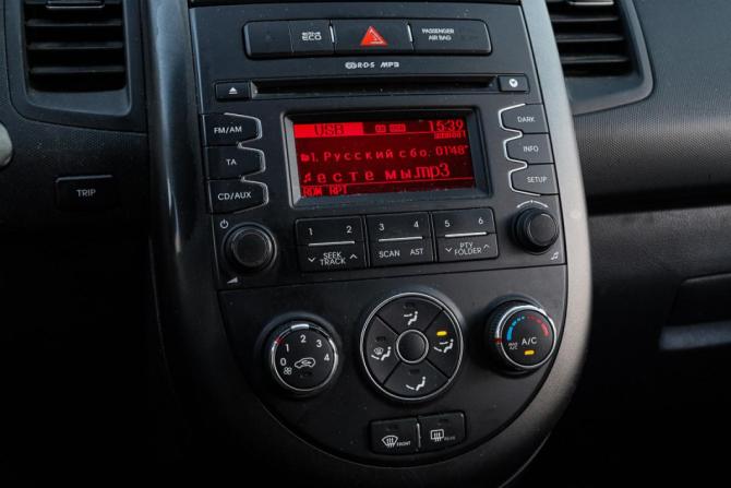 Kia Soul I Рестайлинг с пробегом 2013 года, цена 900 000 рублей, 200779 км, хэтчбек, Автокод Объявления