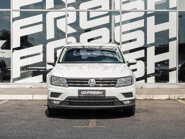 Volkswagen Tiguan II с пробегом 2018 года, цена 1 695 000 рублей, 204893 км, внедорожник, Автокод Объявления