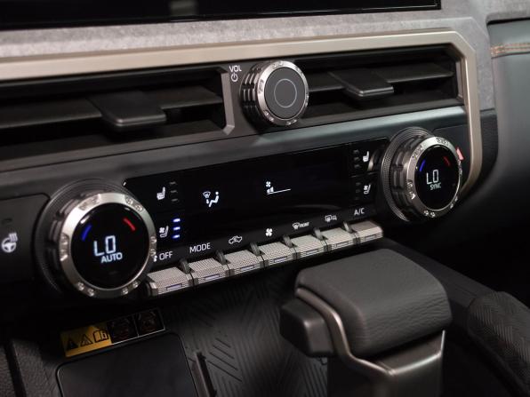 Toyota Tacoma IV с пробегом 2026 года, цена 11 199 000 рублей, 38 км, offers.body_type.unknown, Автокод Объявления