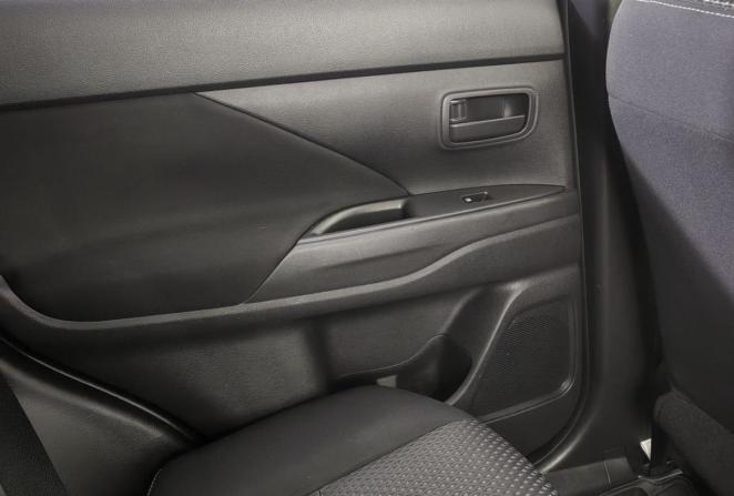 Mitsubishi Outlander III Рестайлинг 2 с пробегом 2017 года, цена 2 020 000 рублей, 100181 км, внедорожник, Автокод Объявления
