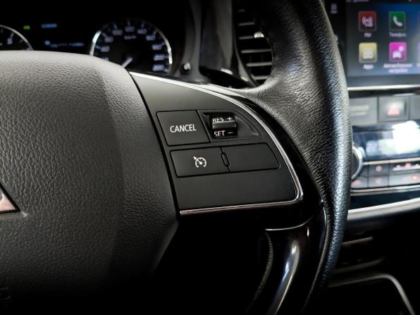 Mitsubishi Outlander III Рестайлинг 2 с пробегом 2018 года, цена 1 925 000 рублей, 117278 км, внедорожник, Автокод Объявления