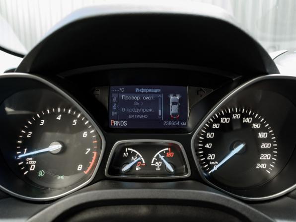 Ford Kuga II с пробегом 2015 года, цена 1 150 000 рублей, 239654 км, внедорожник, Автокод Объявления