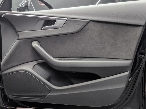 Audi A4 V (B9) с пробегом 2019 года, цена 2 795 000 рублей, 52370 км, седан, Автокод Объявления