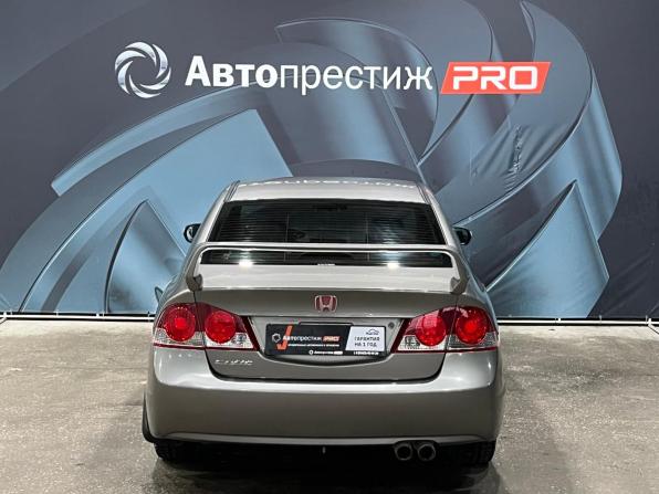 Honda Civic VIII с пробегом 2007 года, цена 750 000 рублей, 234000 км, седан, Автокод Объявления