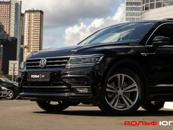 Volkswagen Tiguan II с пробегом 2019 года, цена 3 178 000 рублей, 57000 км, внедорожник, Автокод Объявления