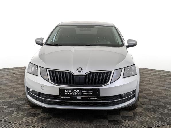 Skoda Octavia III (A7) Рестайлинг с пробегом 2017 года, цена 1 920 000 рублей, 63777 км, лифтбек, Автокод Объявления