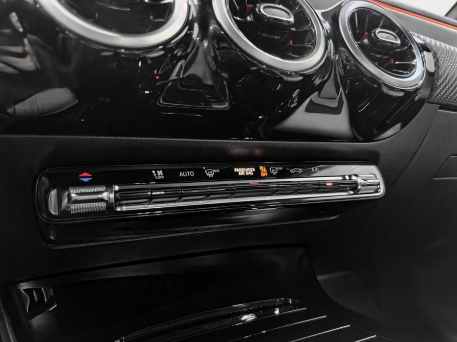 Mercedes-Benz A-Класс IV (W177) Новосибирск  - изображение 24