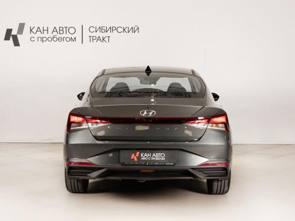 Hyundai Elantra VII (CN7) с пробегом 2022 года, цена 2 035 000 рублей, 70949 км, седан, Автокод Объявления