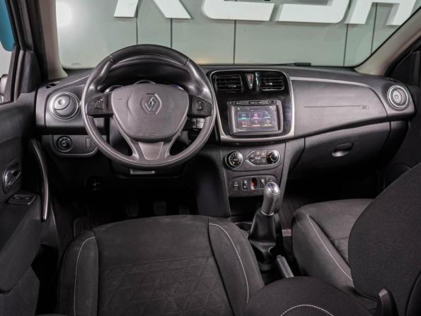 Renault Sandero II с пробегом 2017 года, цена 1 039 000 рублей, 79381 км, хэтчбек, Автокод Объявления