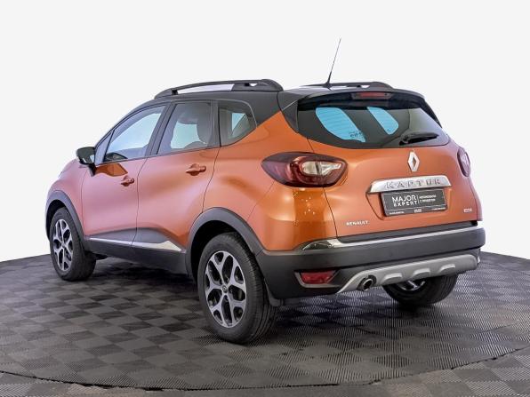 Renault Kaptur I с пробегом 2017 года, цена 1 390 000 рублей, 117000 км, внедорожник, Автокод Объявления