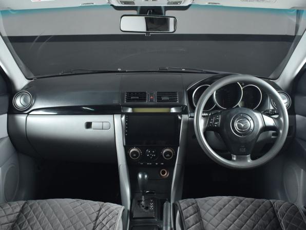 Mazda Axela I с пробегом 2004 года, цена 595 995 рублей, 276698 км, хэтчбек, Автокод Объявления