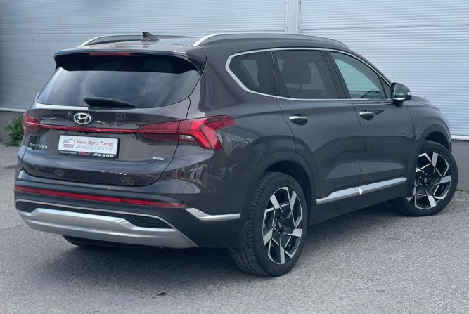 Hyundai Santa Fe IV Рестайлинг с пробегом 2023 года, цена 3 957 000 рублей, 69715 км, внедорожник, Автокод Объявления