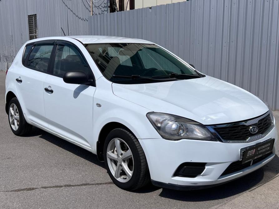 Kia Ceed I Рестайлинг Ростов-на-Дону  - изображение 3