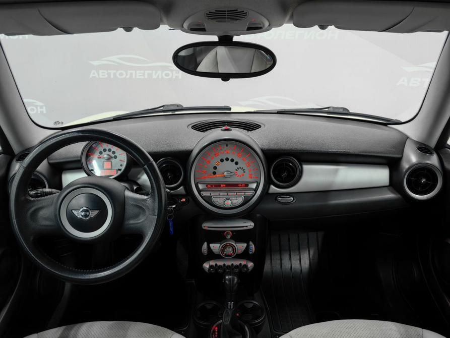 Mini Hatch II (R56) Новосибирск  - изображение 11