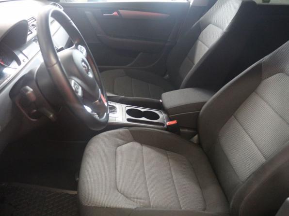 Volkswagen Passat B7 с пробегом 2012 года, цена 1 330 000 рублей, 107179 км, универсал, Автокод Объявления