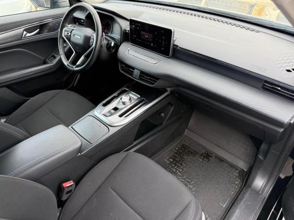 Haval Jolion I с пробегом 2021 года, цена 1 750 000 рублей, 83881 км, внедорожник, Автокод Объявления