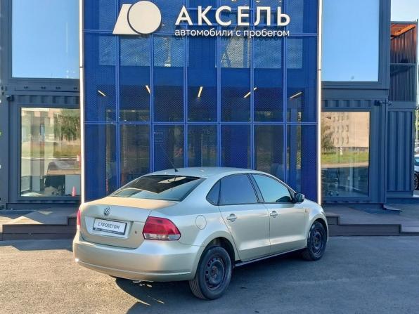 Volkswagen Polo V с пробегом 2012 года, цена 435 000 рублей, 372000 км, седан, Автокод Объявления