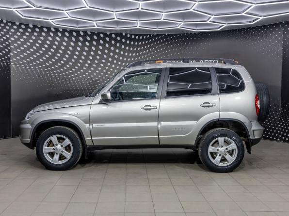 Chevrolet Niva I Рестайлинг с пробегом 2016 года, цена 683 000 рублей, 82164 км, внедорожник, Автокод Объявления