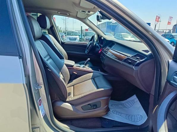 BMW X5 II (E70) Рестайлинг с пробегом 2011 года, цена 1 899 995 рублей, 268285 км, внедорожник, Автокод Объявления