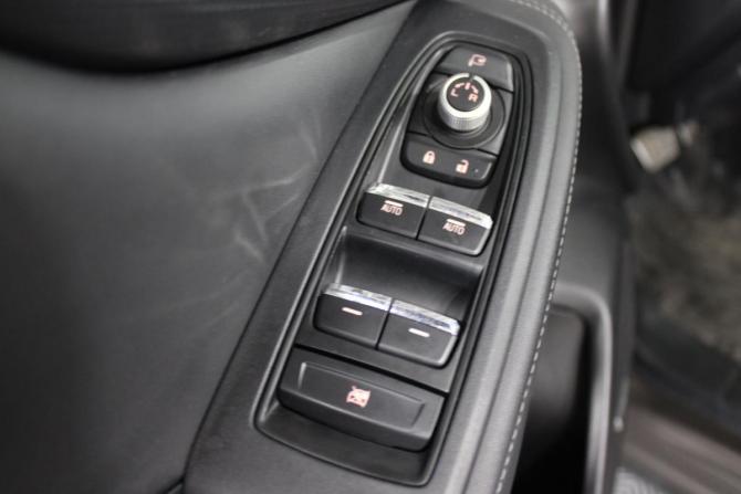 Subaru Forester V с пробегом 2018 года, цена 2 684 000 рублей, 143836 км, внедорожник, Автокод Объявления