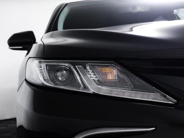 Toyota Camry VIII (XV70) Рестайлинг с пробегом 2021 года, цена 2 099 000 рублей, 112116 км, седан, Автокод Объявления