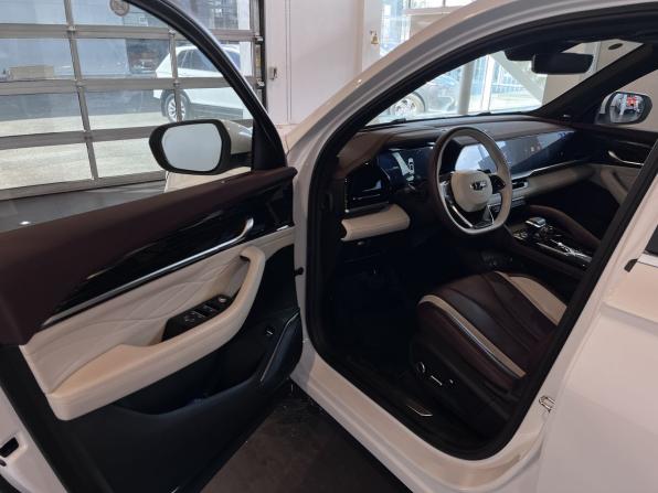 Geely Monjaro I с пробегом 2023 года, цена 3 440 000 рублей, 22606 км, внедорожник, Автокод Объявления