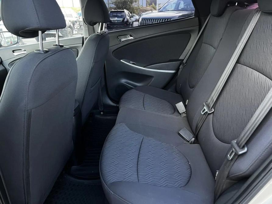 Hyundai Solaris I Волгоград  - изображение 17
