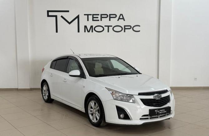 Chevrolet Cruze I Рестайлинг с пробегом 2013 года, цена 650 000 рублей, 155570 км, хэтчбек, Автокод Объявления