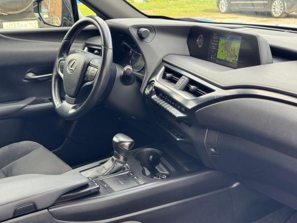 Lexus UX I с пробегом 2019 года, цена 2 599 000 рублей, 135000 км, внедорожник, Автокод Объявления