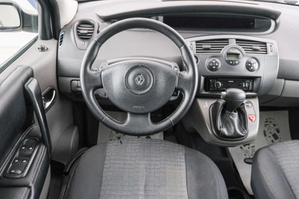 Renault Scenic II Рестайлинг Красноярск  - изображение 14