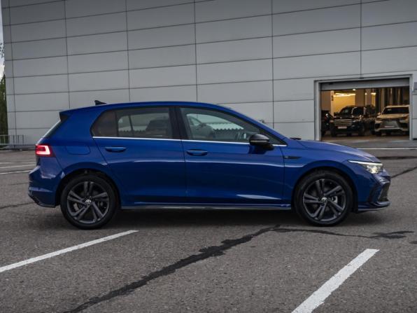 Volkswagen Golf VIII с пробегом 2020 года, цена 2 519 000 рублей, 63361 км, хэтчбек, Автокод Объявления