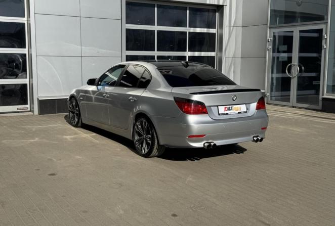 BMW 5 серии V (E60/E61) с пробегом 2006 года, цена 1 060 000 рублей, 403366 км, седан, Автокод Объявления