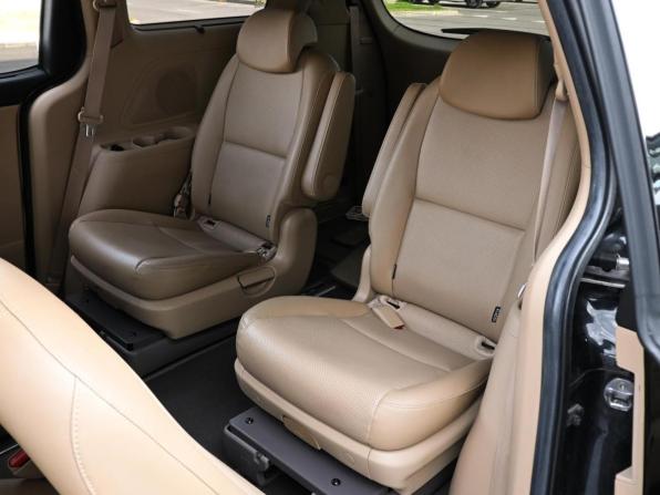 Kia Carnival III с пробегом 2019 года, цена 2 369 000 рублей, 166526 км, минивэн, Автокод Объявления