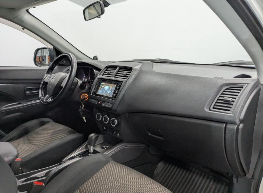Mitsubishi ASX I Рестайлинг 2 Санкт-Петербург  - изображение 11