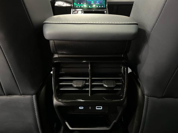 Geely Atlas II с пробегом 2024 года, цена 2 970 000 рублей, 20821 км, внедорожник, Автокод Объявления