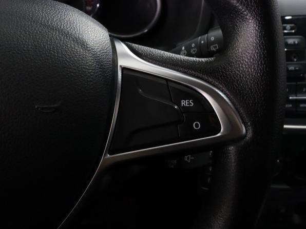 Renault Sandero II Рестайлинг с пробегом 2019 года, цена 1 149 000 рублей, 131000 км, хэтчбек, Автокод Объявления