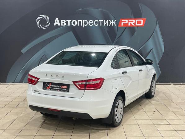 Lada (ВАЗ) Vesta I с пробегом 2021 года, цена 730 000 рублей, 97360 км, седан, Автокод Объявления