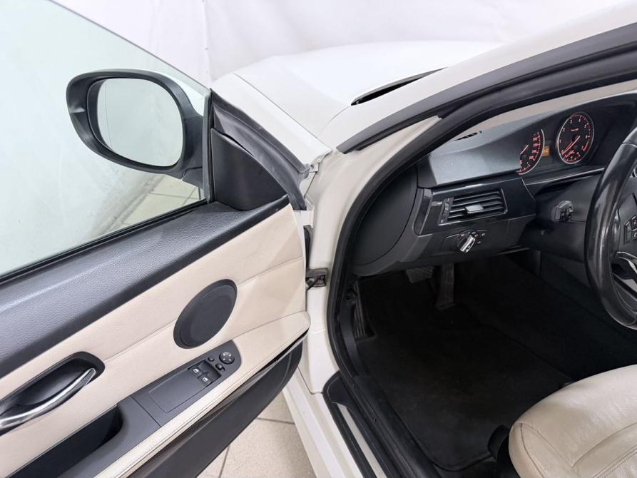 BMW 3 серии V (E90/E91/E92/E93) Рестайлинг Воронеж  - изображение 16