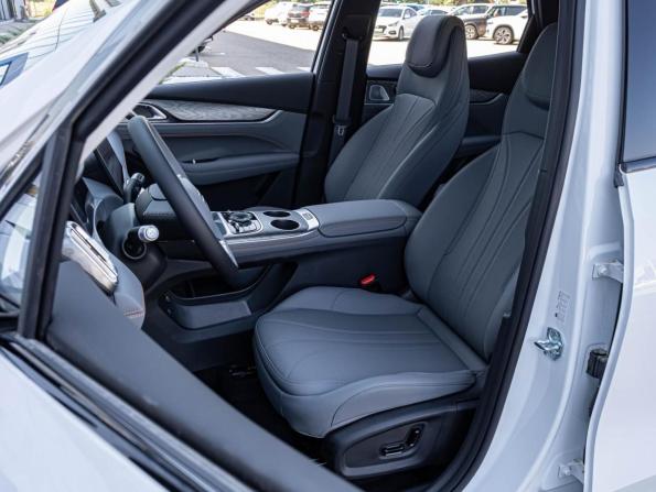 Geely Galaxy M7 с пробегом 2026 года, цена 3 899 000 рублей, 15 км, внедорожник, Автокод Объявления