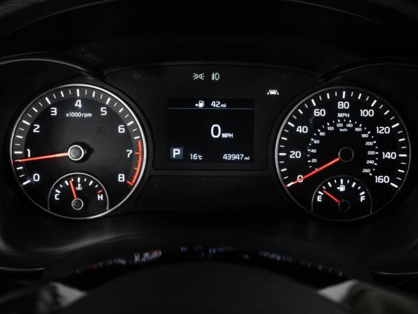 Kia Optima IV Рестайлинг с пробегом 2019 года, цена 1 680 000 рублей, 70725 км, седан, Автокод Объявления